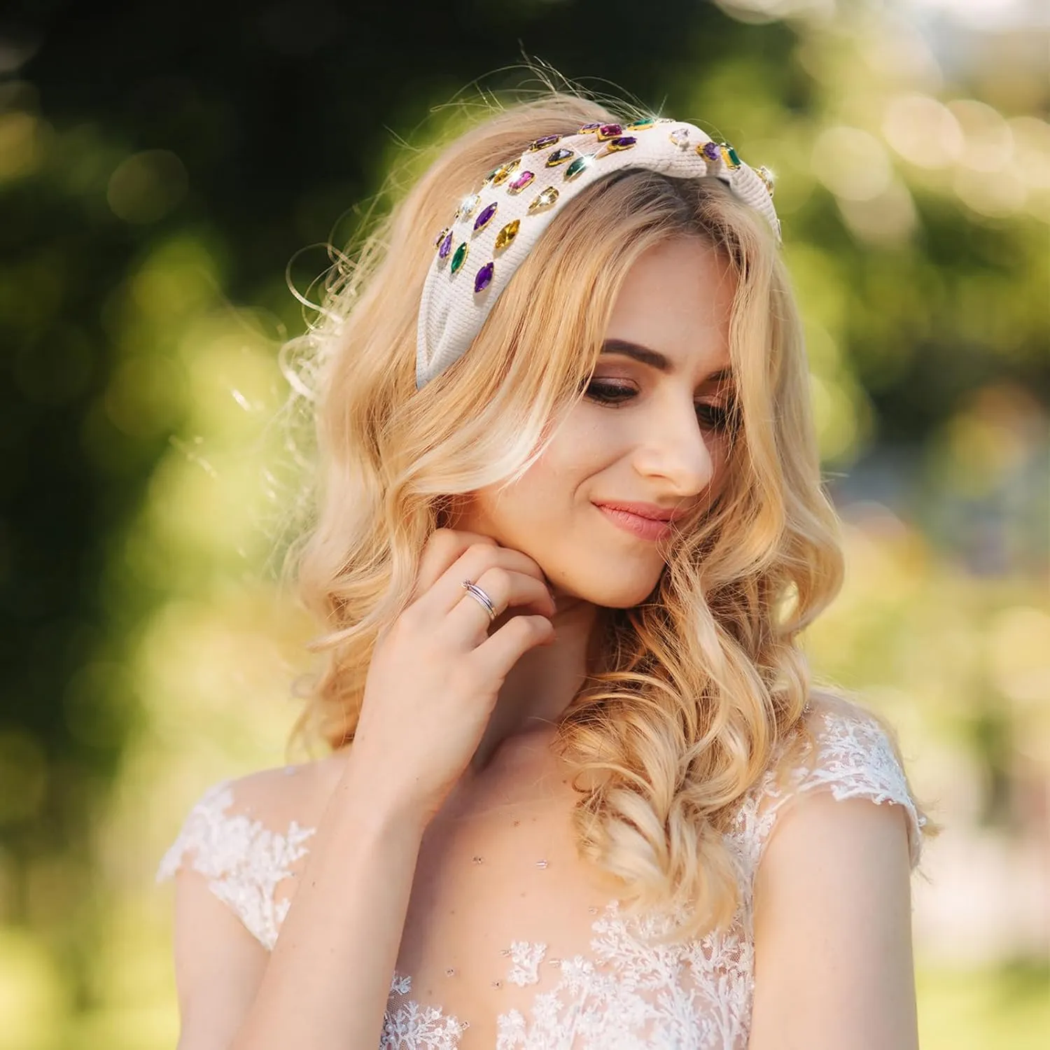 1Pc Beige Wide Top Knot Headband Fashion Crystal Rhinestone Jeweled Knotted Headband for Women Embellished Head Bands Hair Accessories