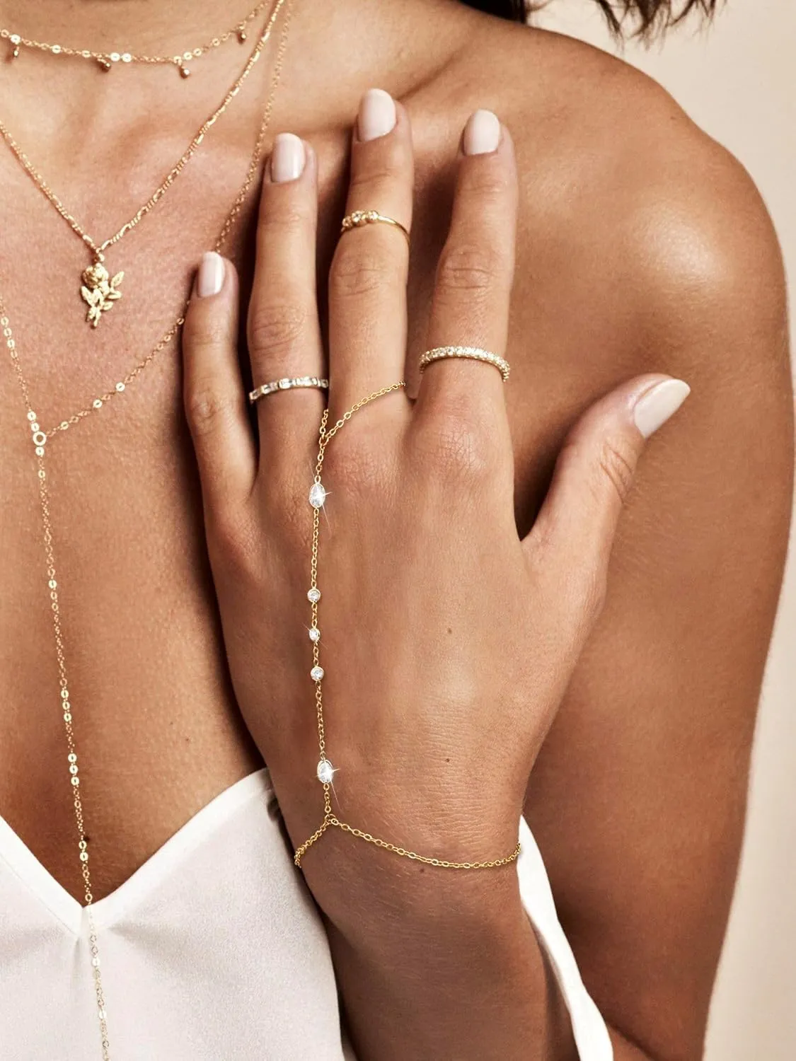 Hand Chain Bracelet Dainty Ring Bracelet Hand Chain for Women Gold Plated Bracelets Trendy Jewelry for Wedding Jewelry Birthday Gifts for Women