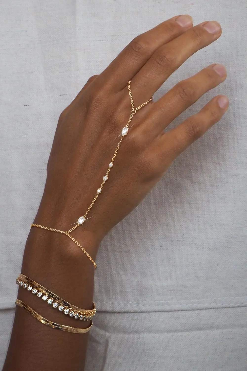 Hand Chain Bracelet Dainty Ring Bracelet Hand Chain for Women Gold Plated Bracelets Trendy Jewelry for Wedding Jewelry Birthday Gifts for Women