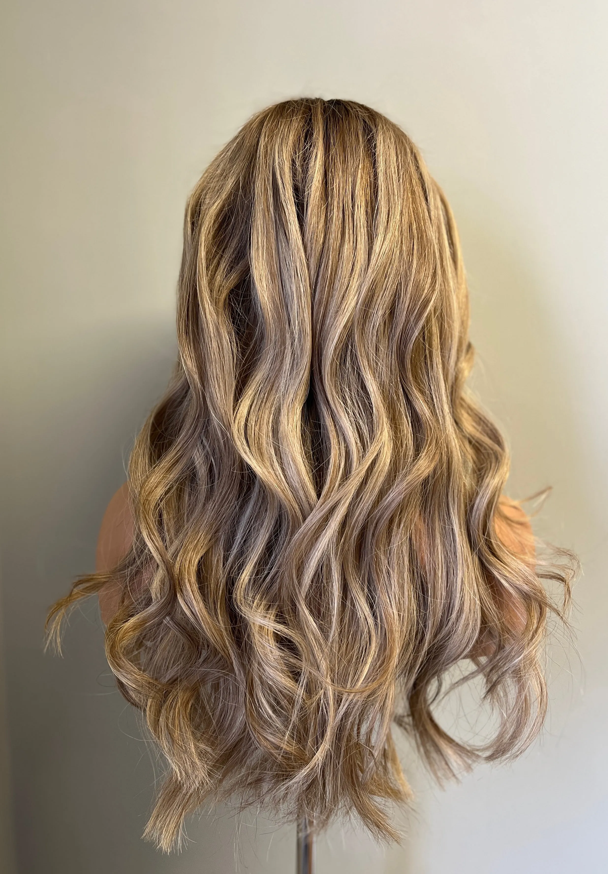 Preloved, Be Unique Wigs by Charlotte, Custom-made wig | Human hair | Blonde | Small cap | 22" length